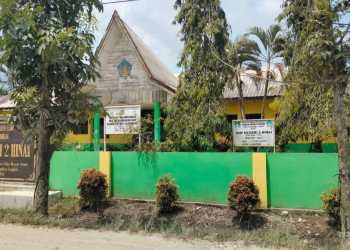 SMPN 2 Hinai Membantah Tahan Rapor Siswa Tidak Bayar Sumbangan Renovasi Pagar