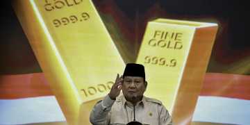 Presiden RI Prabowo Subianto meresmikan Layanan Bank Emas Pegadaian dan Bank Syariah Indonesia di The Gade Tower, Jakarta//IST