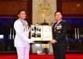 Panglima TNI bersama KSAL Laksamana TNI Dr. Muhammad Ali Berikan Tanda Kehormatan “Bintang Jalasena Utama” Kepada Chief Of The Republic Of Singapore NAVY (RSN)