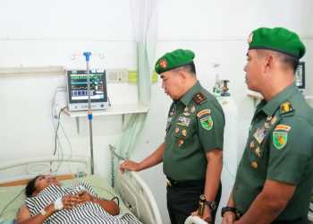 Pangdam XVII Cenderawasih Jenguk Korban Penyerangan TPNPB di RS Jayapura