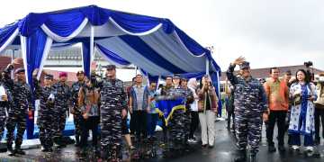 Jelang Hari Libur Raya Idul Fitri 1446 H/2025 M, TNI AL Fasilitasi Masyarakat Mudik Gratis Jalur Darat Dan Laut