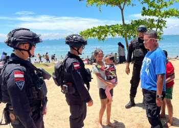 Polda Kepri Lakukan Operasi Ketupat 2025 Guna Pengamanan Dan Pelayanan di Wisata Pantai Wilayah Kota Batam