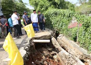Akses Jalan Terputus Akibat Longsor, Wali Kota Bekasi Pastikan Perbaikan Segera Dilakukan