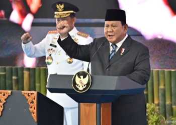 Gubernur dan Wakil Gubernur Papua Pegunungan dan Babel Dilantik