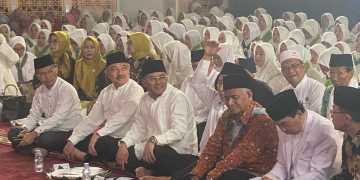 Tampil Kompak, Wali dan Wakil Wali Kota Hadiri Lebaran Bekasi