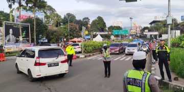 Saat Libur Panjang, Polisi Berlakukan Rekayasa Lalin di Jalur Puncak