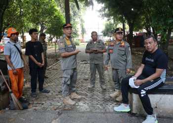 Wali Kota Bekasi Sidak ke Hutan Kota Alun-Alun M. Hasibuan: Soroti Kondisi Kumuh dan Tindak Tegas Pedagang Liar