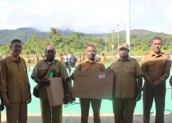 Perkuat Jaringan Internet, 238 Unit Starlink Didistribusikan ke Pelosok Tambrauw