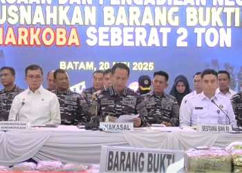 TNI AL  Bersama Kemenko Polkam RI, BNN RI, Polri dan Pemda Batam Musnahkan Narkotika 2,061 ton di Batam