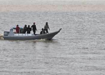 Setelah Dua Hari Pencarian, TNI AL Dan Tim SAR Gabungan Berhasil Temukan dan Evakuasi Korban Laka Laut di Perairan Batang Kuantan