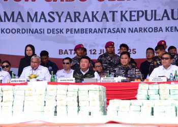 Kasal : TNI AL Terus Berkomitmen Jaga Perairan Indonesia dari Ancaman Penyelundupan Narkoba