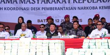 Kasal : TNI AL Terus Berkomitmen Jaga Perairan Indonesia dari Ancaman Penyelundupan Narkoba