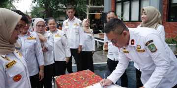 Disdukcapil Kota Bekasi Laksanakan Deklarasi Penguatan Pembangunan Zona Integritas Menuju WBK dan WBBM