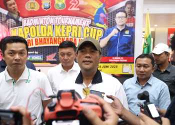 Turnamen Badminton Kapolda Kepri Cup 2025 Resmi Ditutup, Semaraki Peringatan Hari Bhayangkara Ke-79 di Batam