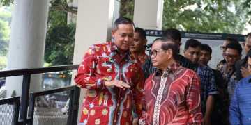 Pemko Bekasi Uji Coba Rute Baru Transjabodetabek, Wali Kota Bekasi Datangi Gubernur Jakarta di Dukuh Atas