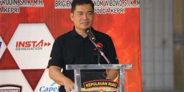 Wakapolda Kepri Tutup Kejuaraan Drag Race, Road Race, dan Drag Bike Dalam Rangka Hari Bhayangkara Ke-79 Tahun 2025