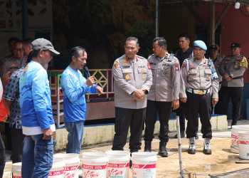 Irjen pol. Asep Safrudin kapolda Kepri Tabur 50.000 Benih Ikan di Tibelat Farm Sekupang