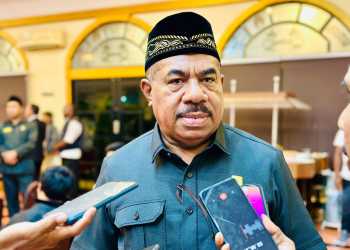 Legislator Ferry Auparay Tanggapi LKPJ Tahun 2024 Pemprov Papua Barat