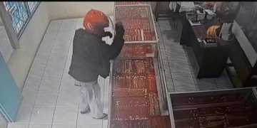 Bobol Toko Emas, Oknum Brimob Polda Papua Barat Ditangkap