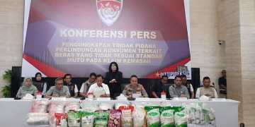 Bareskrim Polri Sita 201 Ton Beras Oplosan, Tidak Sesuai Standar Mutu dan Takaran