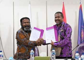 Perkuat Pembangunan Daerah, UNIPA dan Pemkab Tolikara Teken Kerjasama