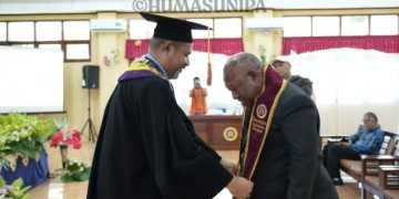 Salah Satu Putra Terbaik Asal Suku Arfak Raih Gelar Doktor di Universitas Papua