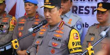 Kapolri Listyo Sigit Tegaskan Siap Dicopot Jika Keputusannya Dipersoalkan