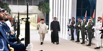 Presiden Prabowo Tiba di Abu Dhabi untuk Bertemu dengan Presiden MBZ