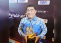 Gubernur Yulius Terima Penghargaan Peduli Kesehatan dan Pemenuhan Gizi Anak