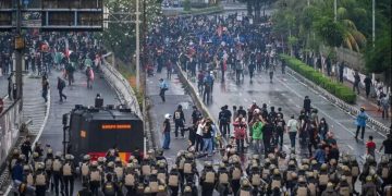 Akibat Demo Ricuh di Jakarta, 160 Polisi Terluka