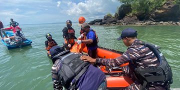 Korban Tenggelam di Perairan Melawai, Ditemukan Oleh TNI AL Dan SAR Gabungan