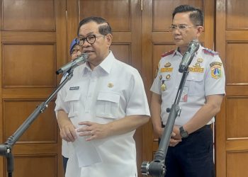 Pramono Minta Transjakarta dan MRT Tingkatkan Sistem Tap