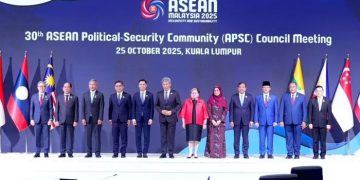 Menlu RI Tekankan Pentingnya Sinergi ASEAN Hadapi Tantangan Global
