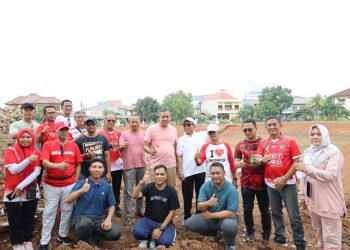 Wali Kota Bekasi Tinjau Pengerjaan Polder Air Sepanjang Jaya, Upaya Kurangi Banjir dan Tambah Ruang Publik Warga