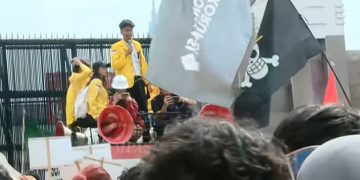 Setahun Kinerja Presiden Prabowo, BEM UI Gelar Aksi Damai RDPW di DPR
