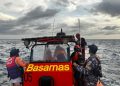 Sinergi TNI AL dan Tim SAR Selamatkan Nelayan Nyaris Tenggelam Di Nusa Penida