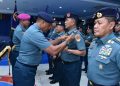 11 Perwira Tinggi TNI AL Terima Brevet Kehormatan Principal Warfare Officer