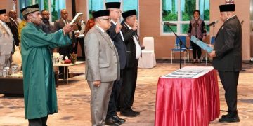 Pj Sekda Pemprov Papua dan Dua Pejabat Tinggi Pratama Dilantik