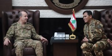Perkuat Hubungan Diplomasi, Kasal Laksanakan Bilateral Meeting Bersama Pimpinan Angkatan Bersenjata di Lebanon