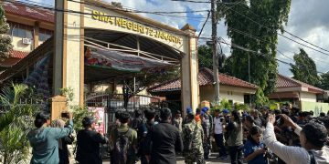 Komisi X DPR Minta Perketat Aturan Bullying dan Pulihkan Korban Ledakan SMAN 72