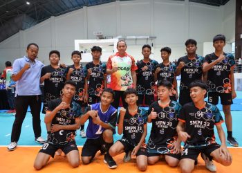 Buka Pertandingan Voli Antar SMP Negeri se-Kota Bekasi, Tri Adhianto Fokuskan Cari Bibit Atlet Voli Untuk Kota Bekasi.