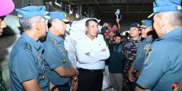 Bantu Percepatan Penanganan Passca Bencana Alam, Satgas Zeni Marinir TNI AL Diberangkatkan