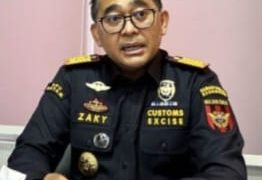 Kepala kantor KPU Bea Cukai Batam Zaky Firmansyah bantah telah melakukan kekerasan terhadap bawahanya.