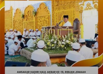 Amsakar Hadiri Haul Akbar Ke-16, Ribuan Jemaah Padati Masjid Agung Raja Hamidah