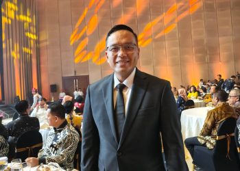 Dirut Pertamina Simon Aloysius Mantiri Apresiasi Perjuangan Lis Purnomo Yusgiantoro Membesarkan Alat Musik Kolintang