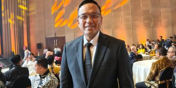 Dirut Pertamina Simon Aloysius Mantiri Apresiasi Perjuangan Lis Purnomo Yusgiantoro Membesarkan Alat Musik Kolintang