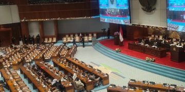 DPR Sahkan RUU Penyesuaian Pidana Jadi UU