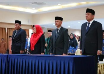 Rotasi dan Angkat Pejabat Pemko Batam, Amsakar Minta Kadis Bergerak Cepat Tuntaskan Sampah hingga Banjir