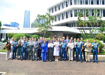 TNI AL DAN KEMENTERIAN PERTAHANAN BELANDA BAHAS CRITICAL UNDERWATER INFRASTRUCTURE