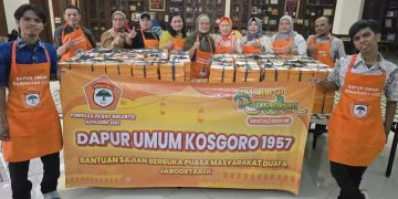 Sudah Tahun Ketujuh Kosgoro 1957 Bagikan Nasi Kotak Untuk Berbuka Puasa Selama Ramadhan